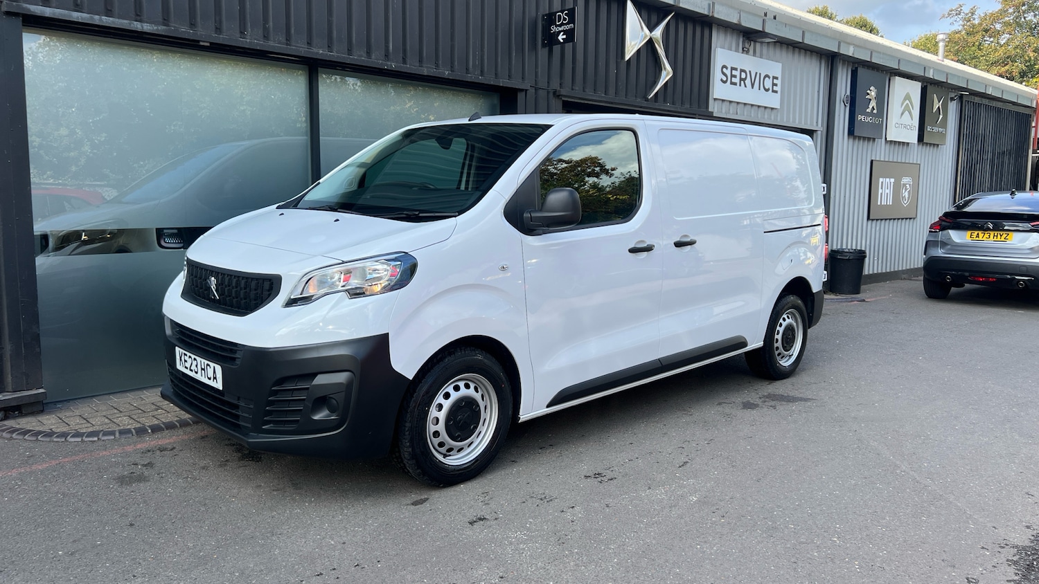 Used Peugeot Expert 2023 for sale - 76110297: Photo 7