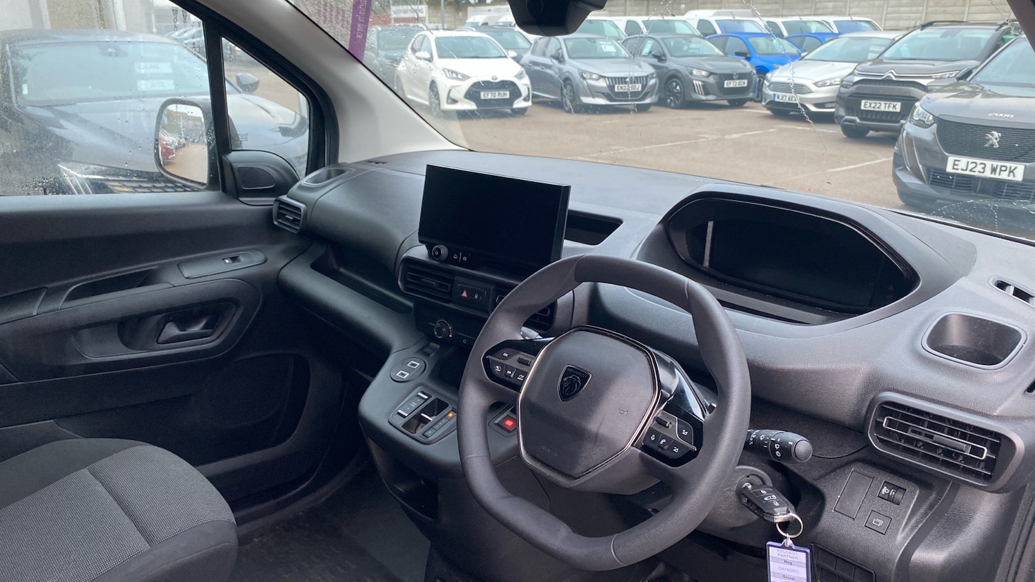 Used Peugeot Partner 2024 for sale - 76241080: Photo 11