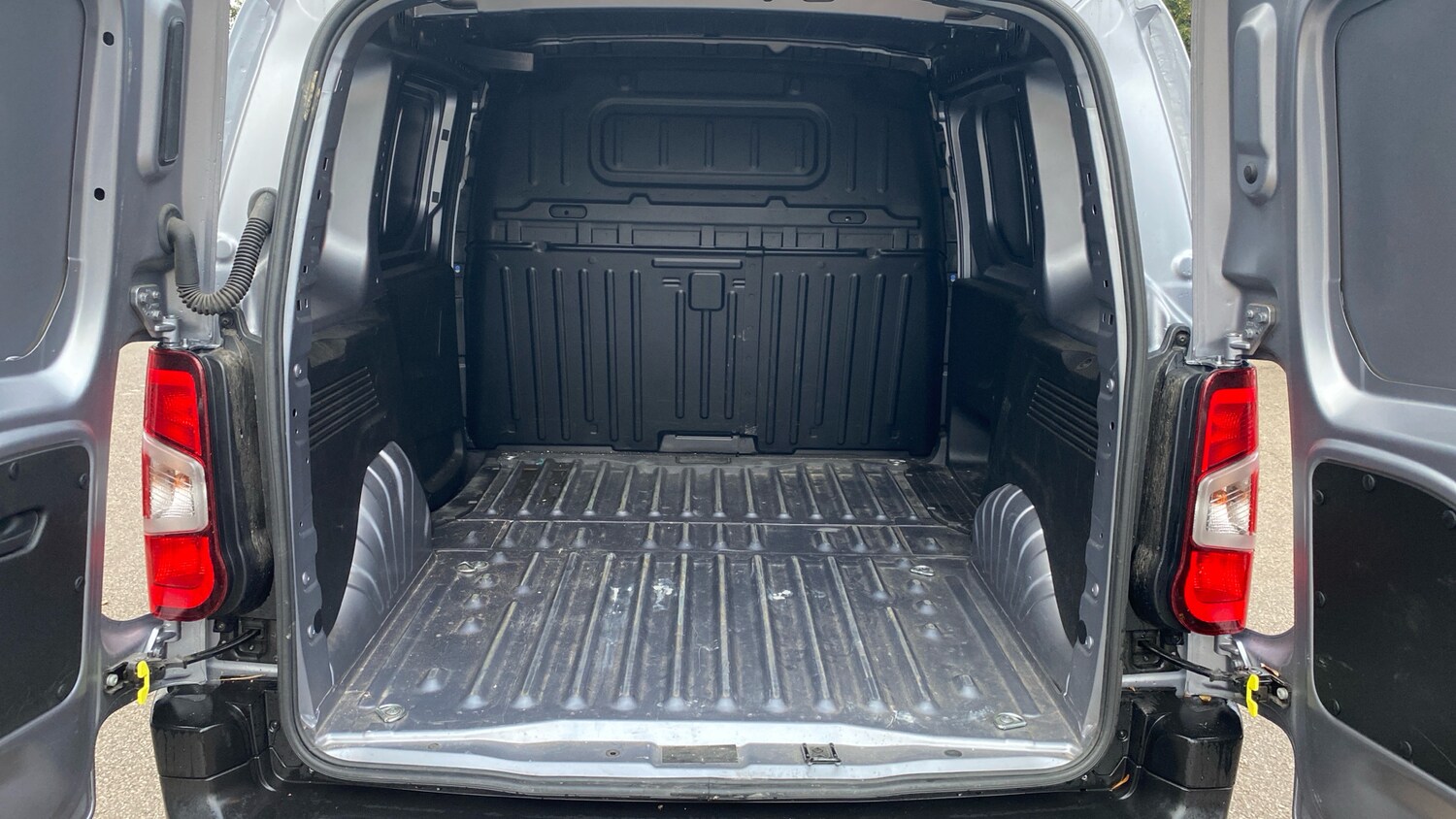 Used Peugeot Partner 2024 for sale - 76241080: Photo 19