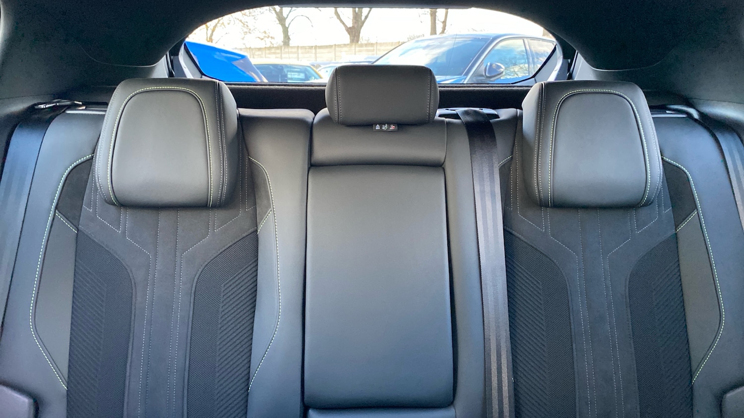 Used Peugeot 408 2023 for sale - 76887923: Photo 25