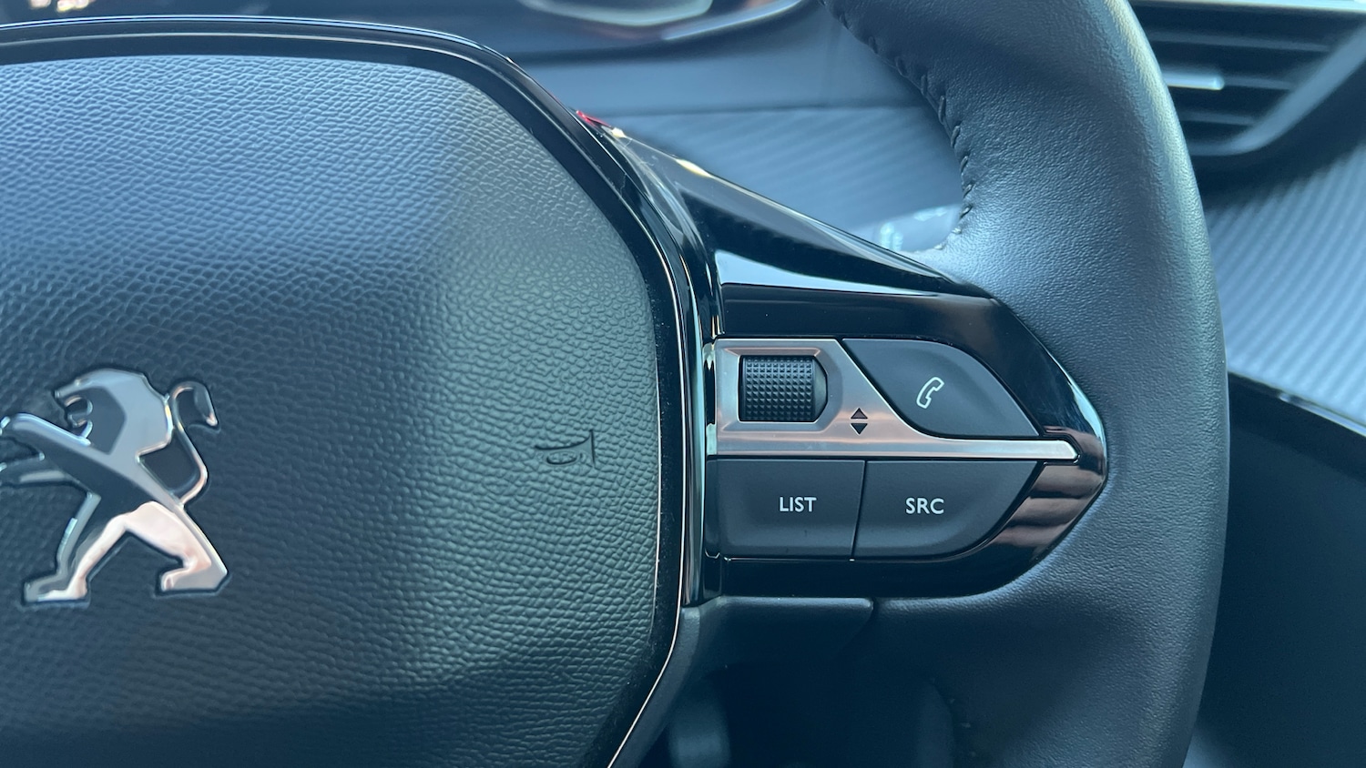 Used Peugeot 208 2023 for sale - 76702984: Photo 25