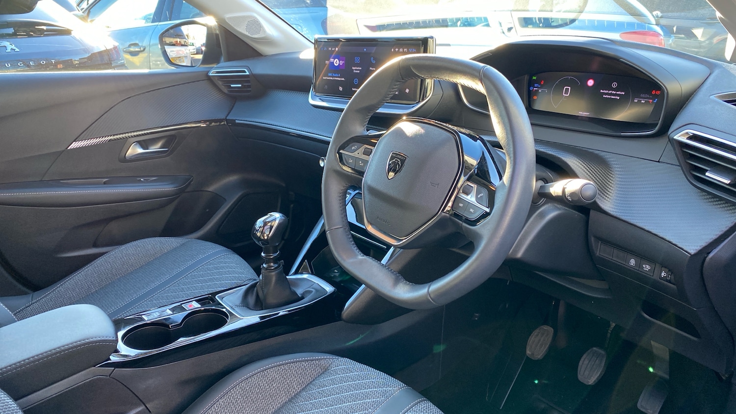 Used Peugeot 208 2024 for sale - 77102467: Photo 12