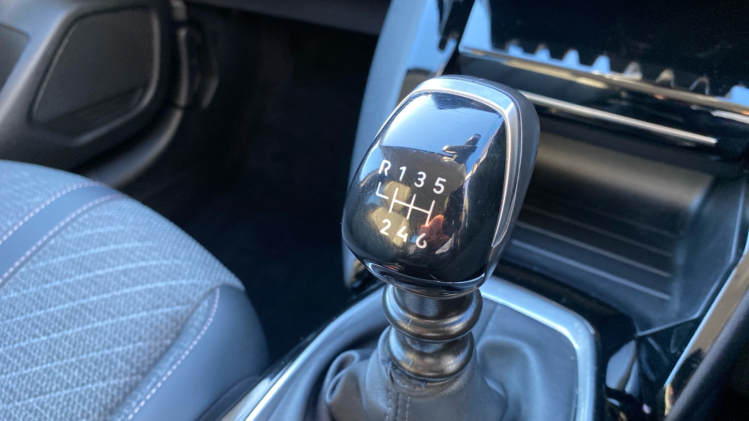 Used Peugeot 208 2024 for sale - 77102467: Photo 21