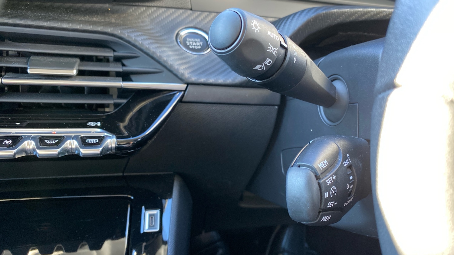 Used Peugeot 208 2024 for sale - 77102467: Photo 28