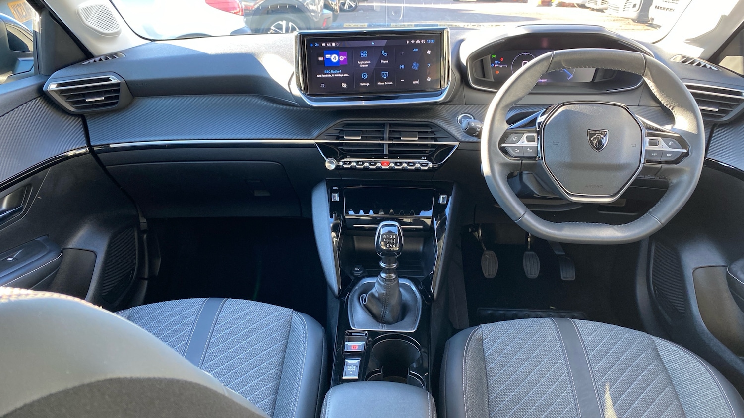 Used Peugeot 208 2024 for sale - 77102467: Photo 5