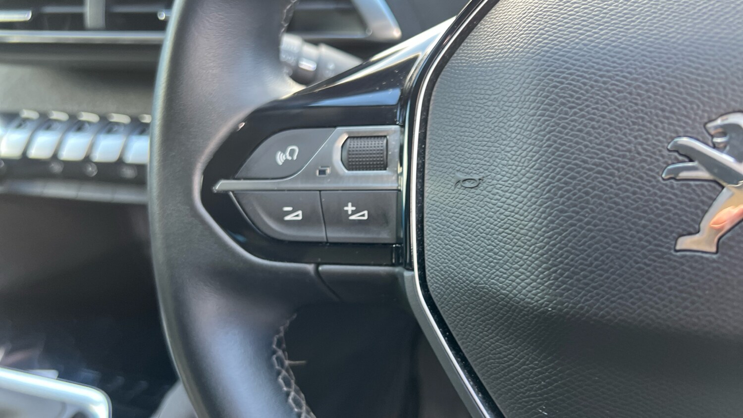 Used Peugeot 3008 2022 for sale - 78117084: Photo 23