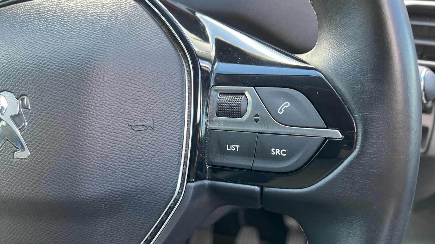 Used Peugeot 3008 2022 for sale - 78117084: Photo 24