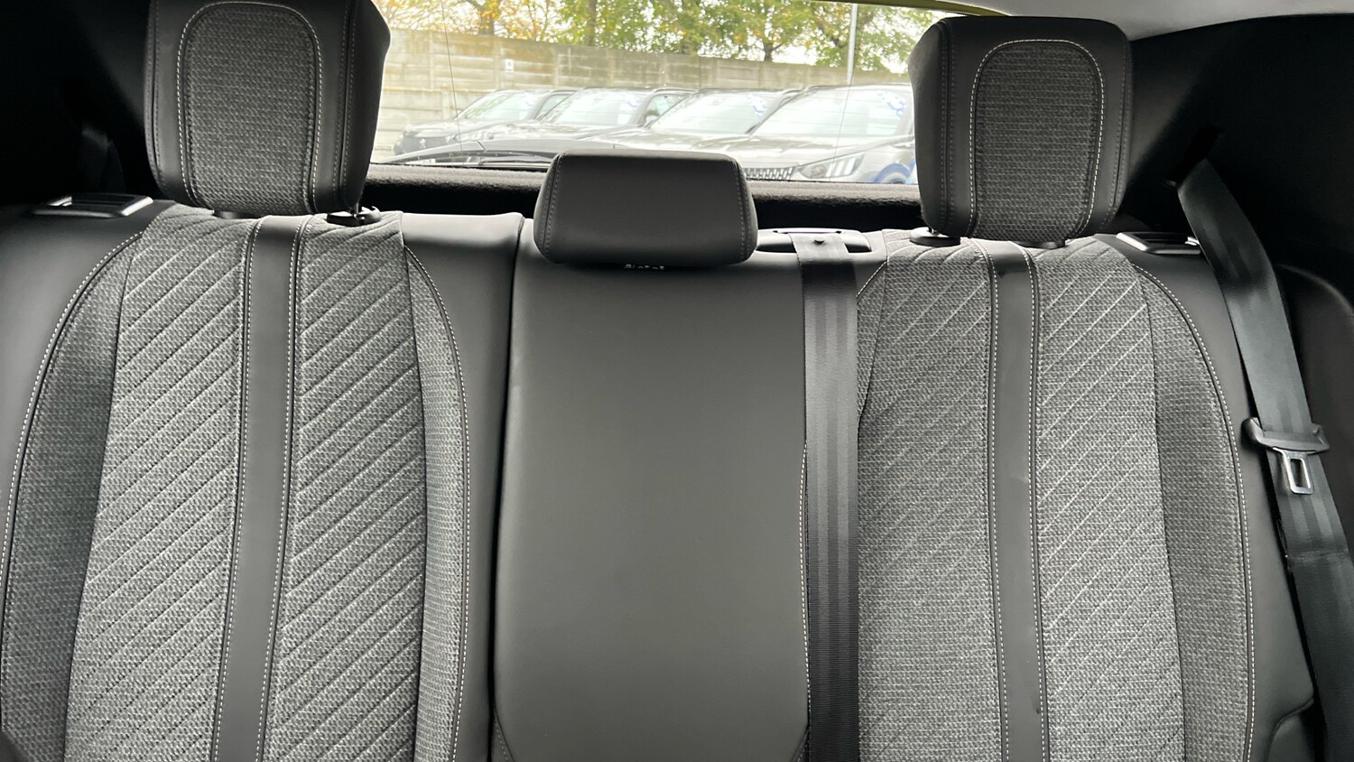 Used Peugeot 208 2024 for sale - 76486430: Photo 25