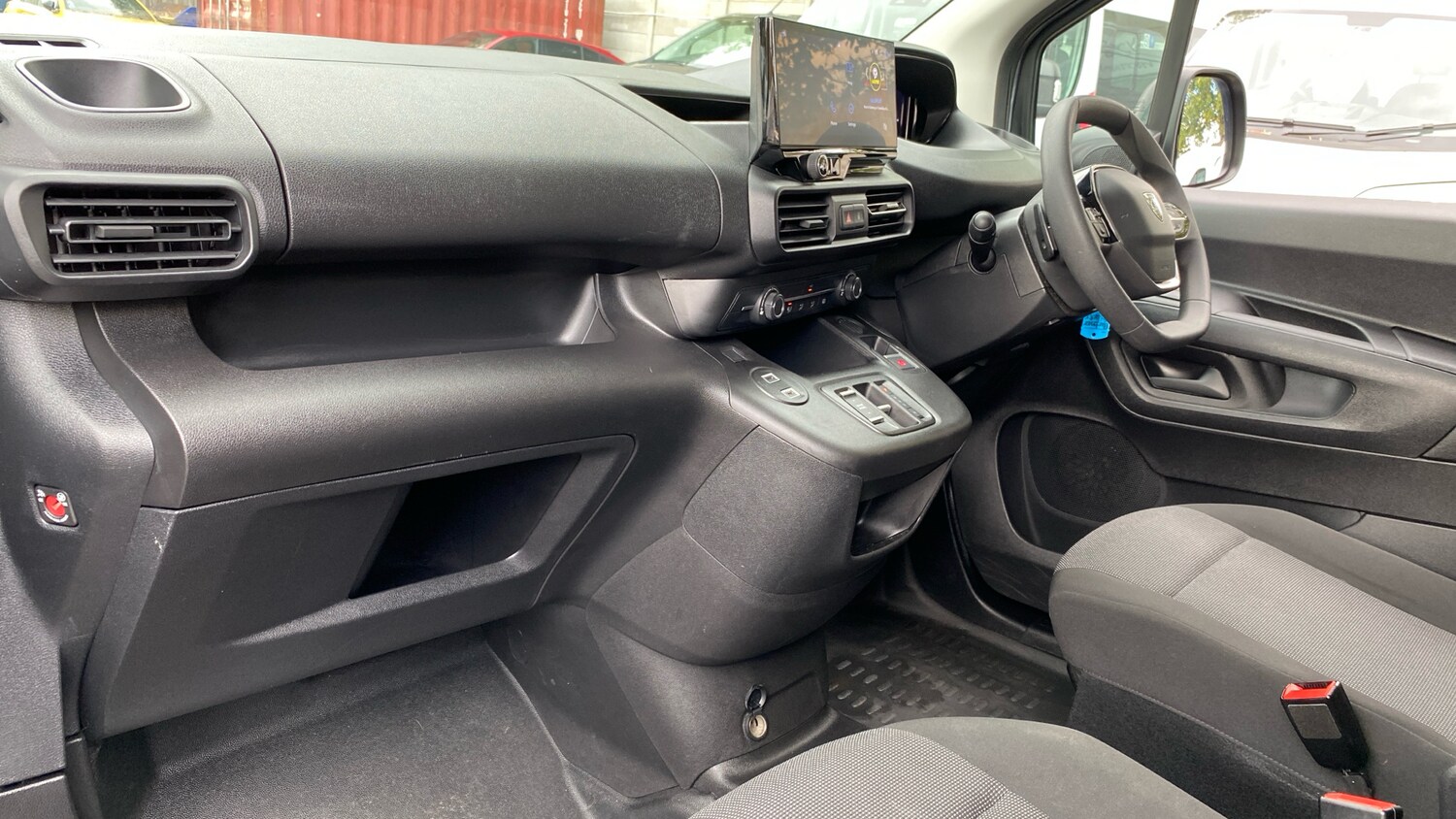 Used Peugeot Partner 2024 for sale - 76033063: Photo 12