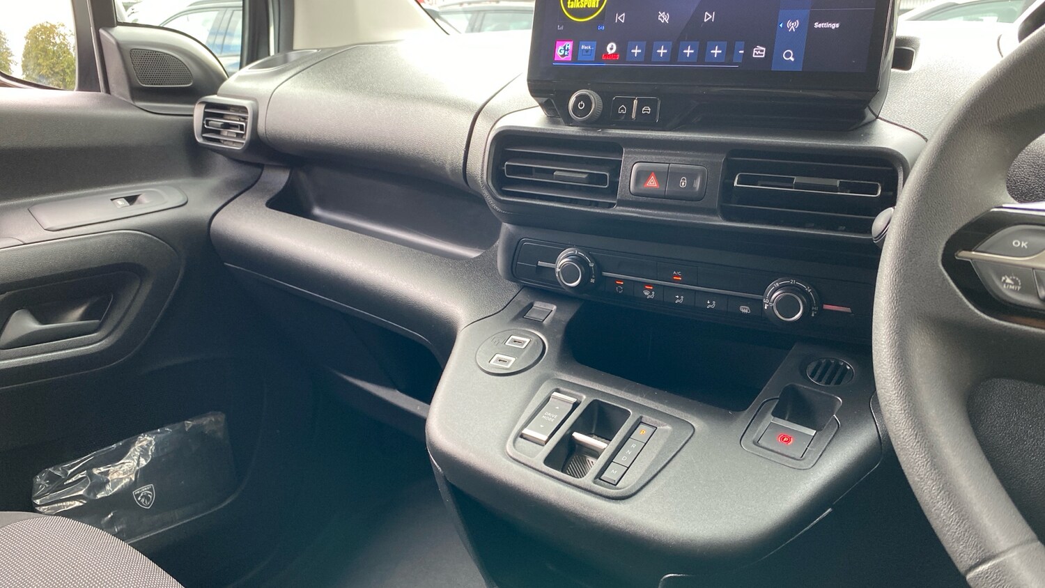 Used Peugeot Partner 2024 for sale - 76033063: Photo 34