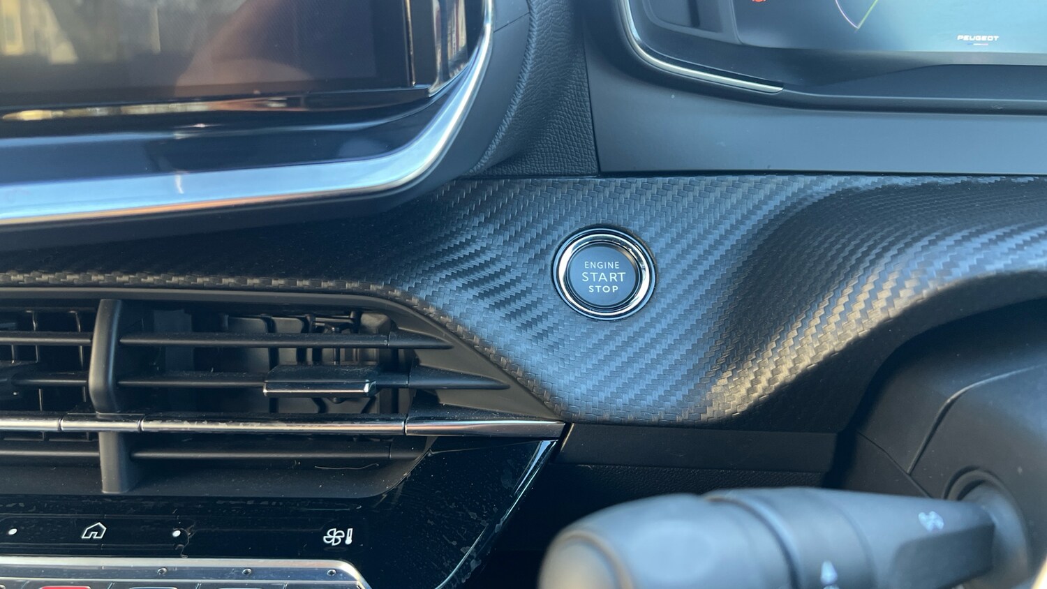 Used Peugeot 2008 2025 for sale - 77659683: Photo 39