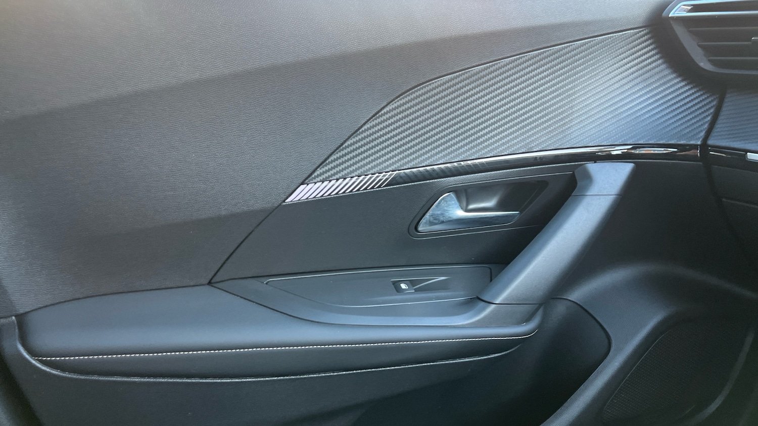 Used Peugeot 2008 2025 for sale - 77659683: Photo 40