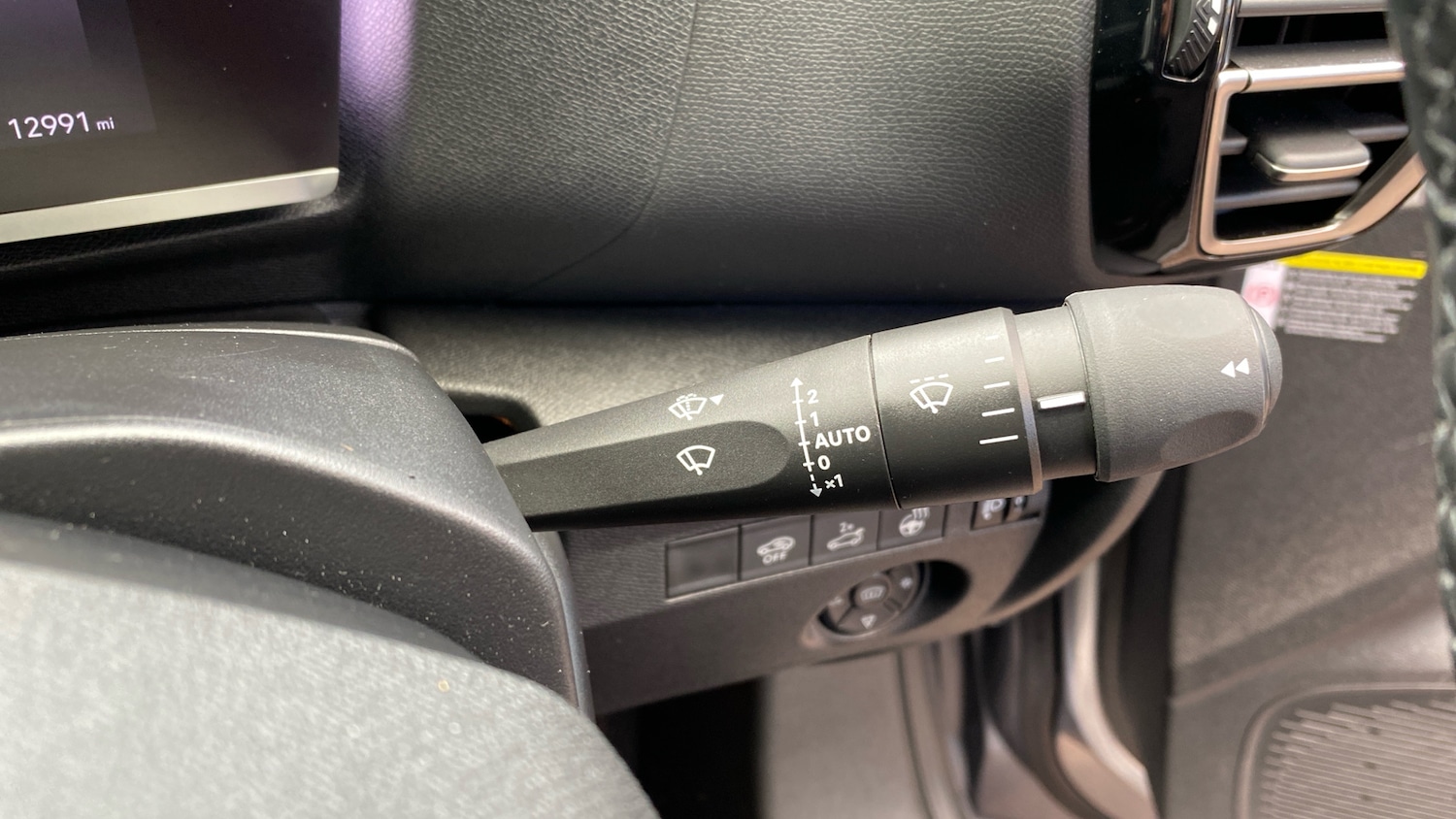 Used Citroen C4 2023 for sale - 76887916: Photo 37