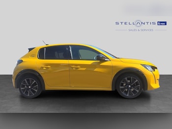 Used Peugeot 208 2023 for sale - 79510216: Photo