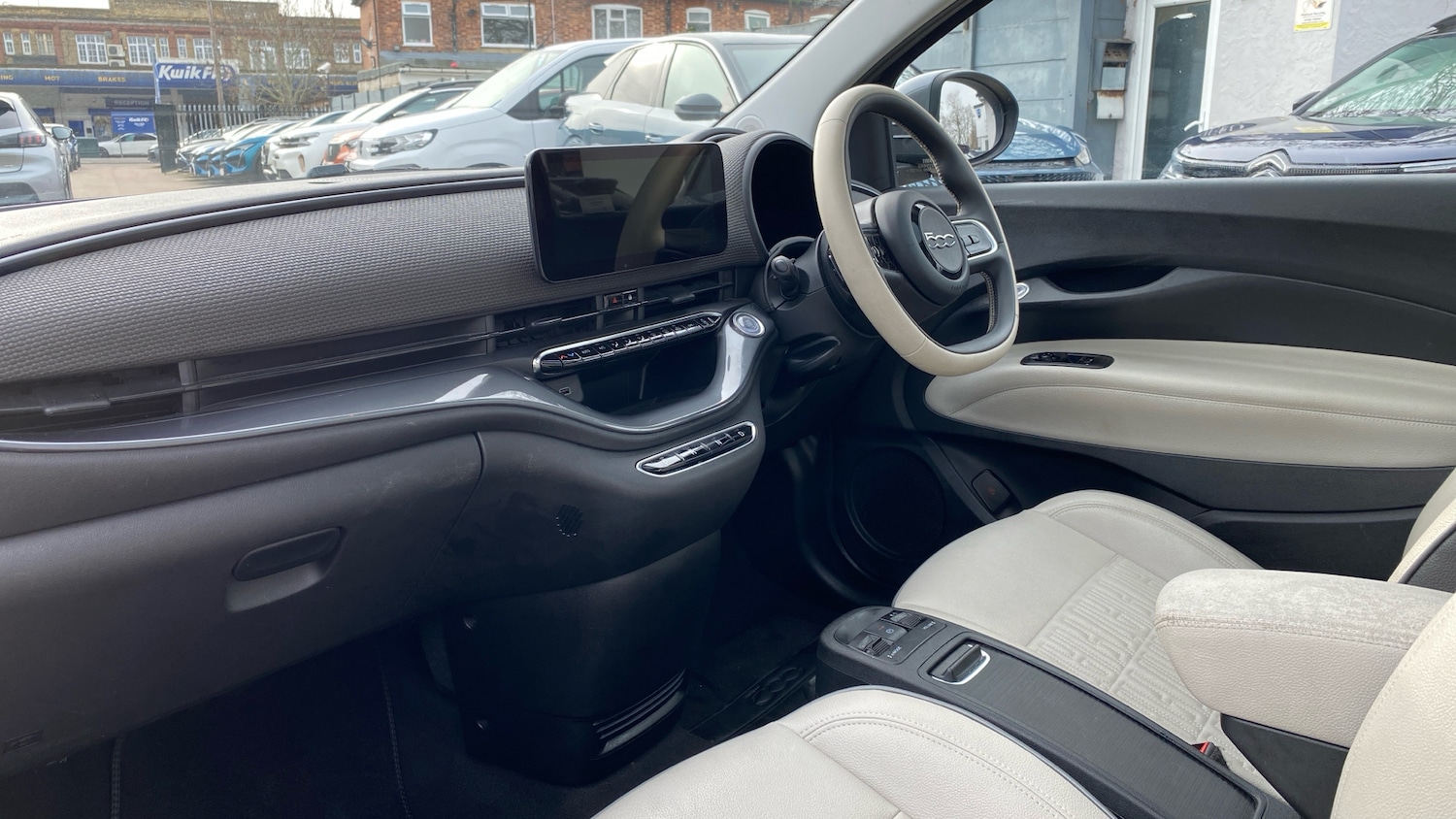 Used Fiat 500e 2022 for sale - 77551345: Photo 12