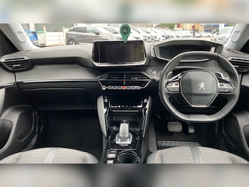 Used Peugeot 2008 2021 for sale - 75966329: Photo