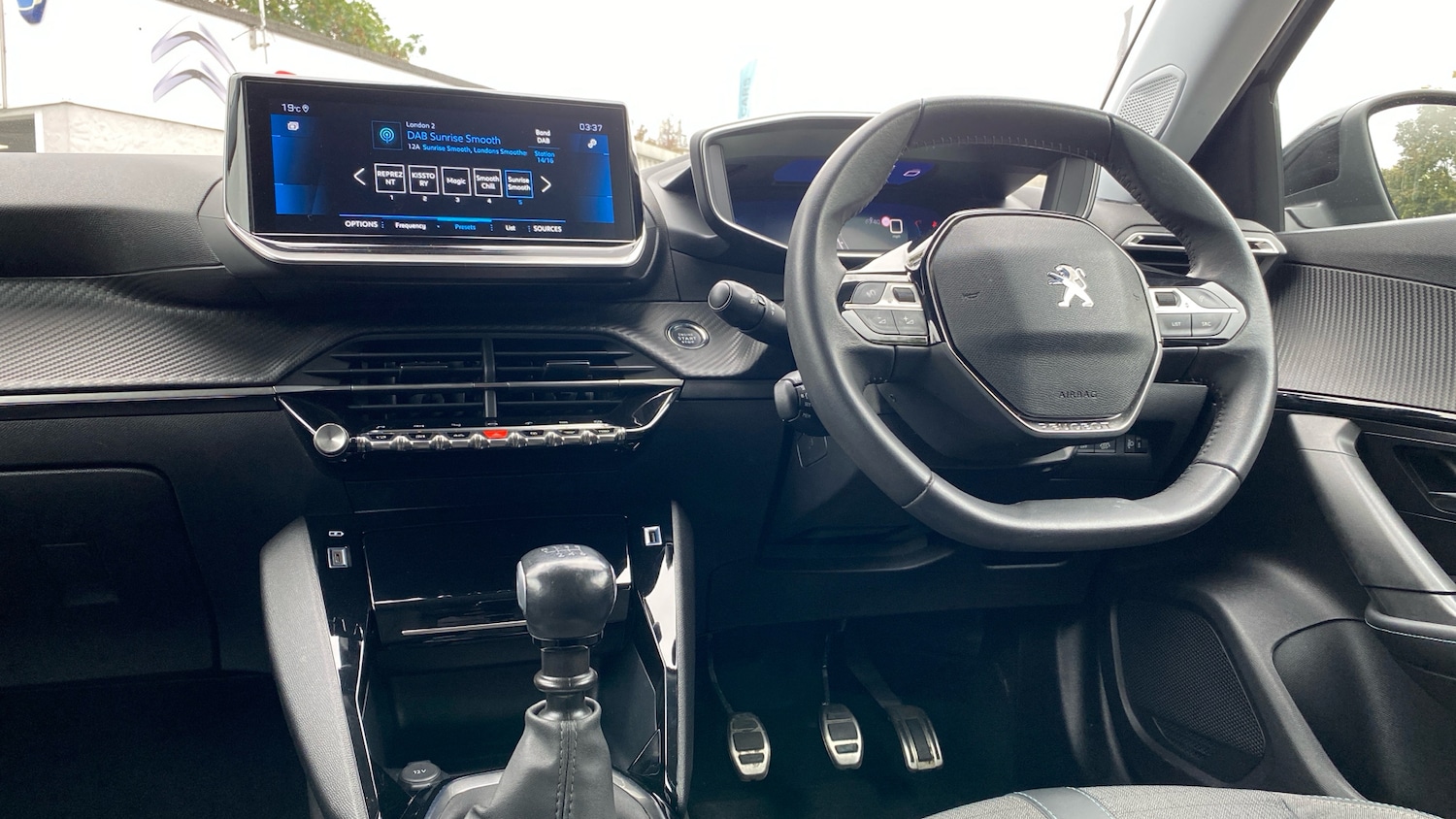 Used Peugeot 2008 2022 for sale - 75901347: Photo 10
