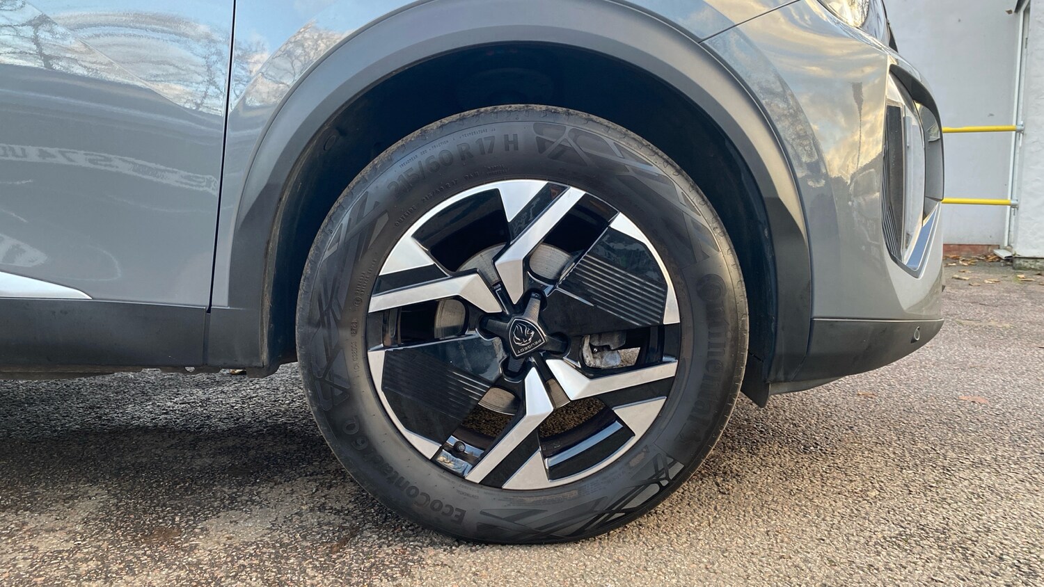 Used Peugeot 2008 2023 for sale - 76887922: Photo 18