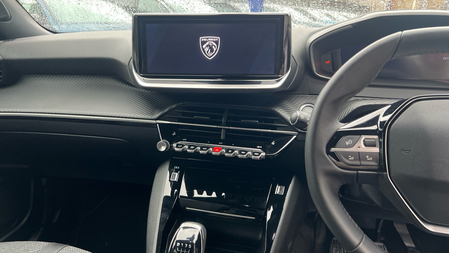 Used Peugeot 2008 2023 for sale - 76086019: Photo 10