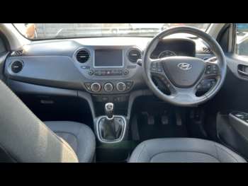 Used Hyundai i10 2019 for sale - 75103985: Photo