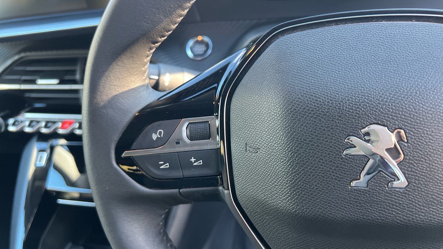 Used Peugeot 208 2023 for sale - 76754156: Photo 24