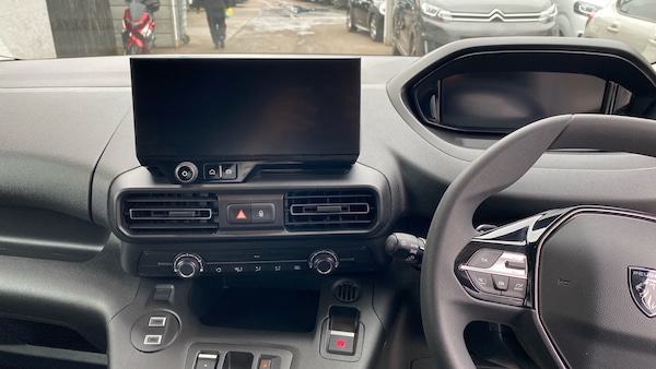 Used Peugeot Partner 2024 for sale - 76260942: Photo 4