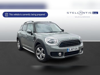 2017 - 1.5 Cooper SUV 5dr Petrol Auto Euro 6 (s/s) (136 ps)