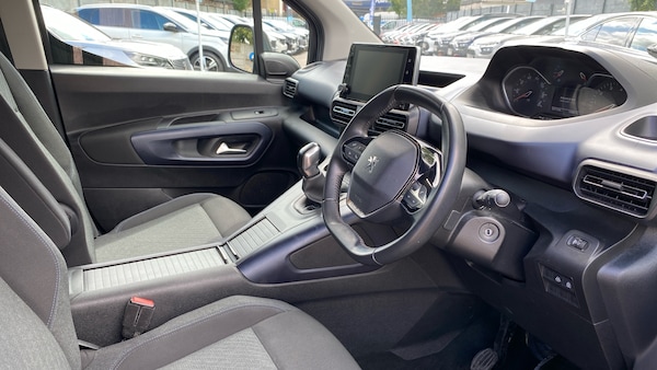 Used Peugeot Rifter 2020 for sale - 75233865: Photo 11