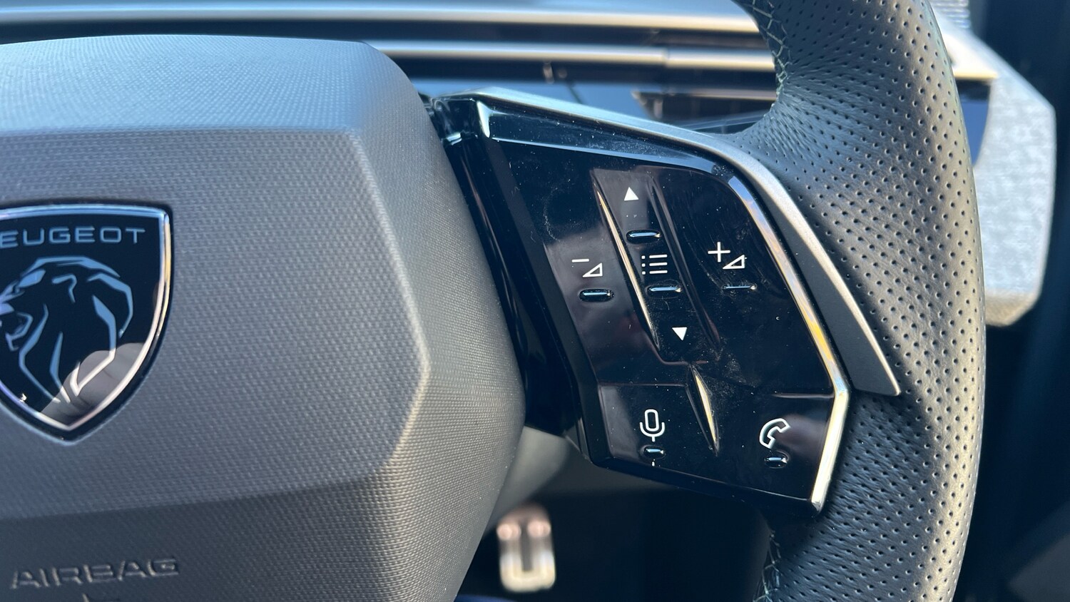 Used Peugeot 3008 2025 for sale - 76744079: Photo 25