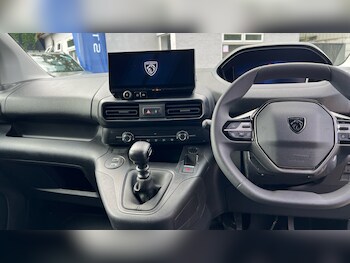 Used Peugeot Partner 2024 for sale - 75372622: Photo