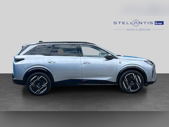 Used Peugeot 5008 2024 for sale - 78637439: Photo