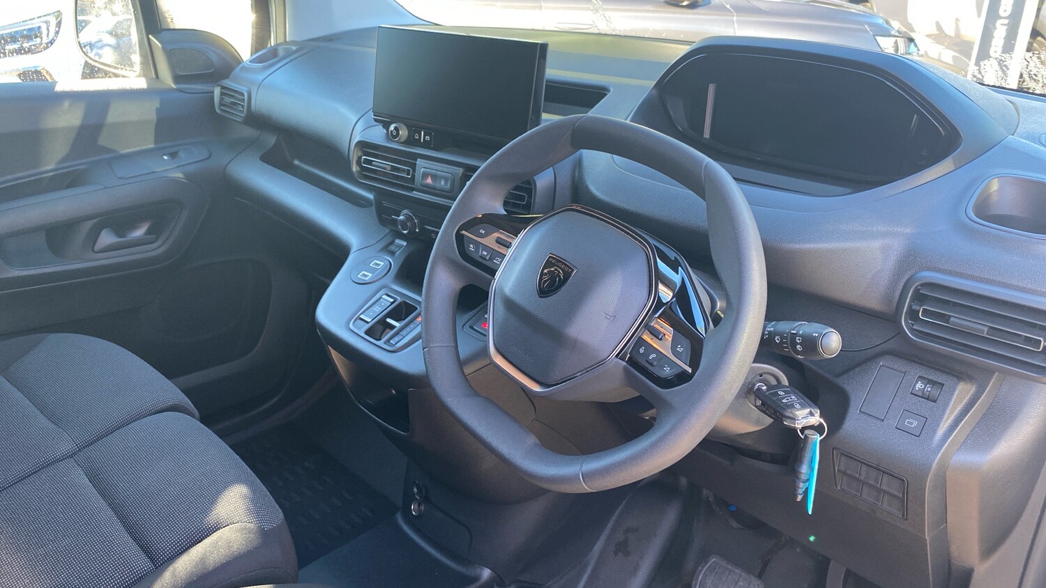 Used Peugeot Partner 2024 for sale - 76608960: Photo 11