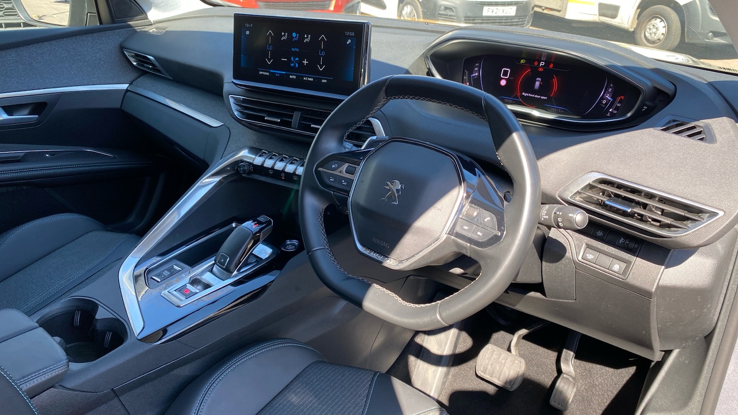 Used Peugeot 3008 2022 for sale - 77427074: Photo 11