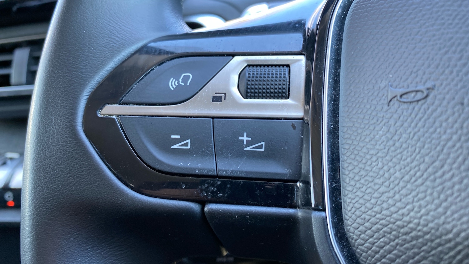 Used Peugeot 3008 2022 for sale - 77427074: Photo 23