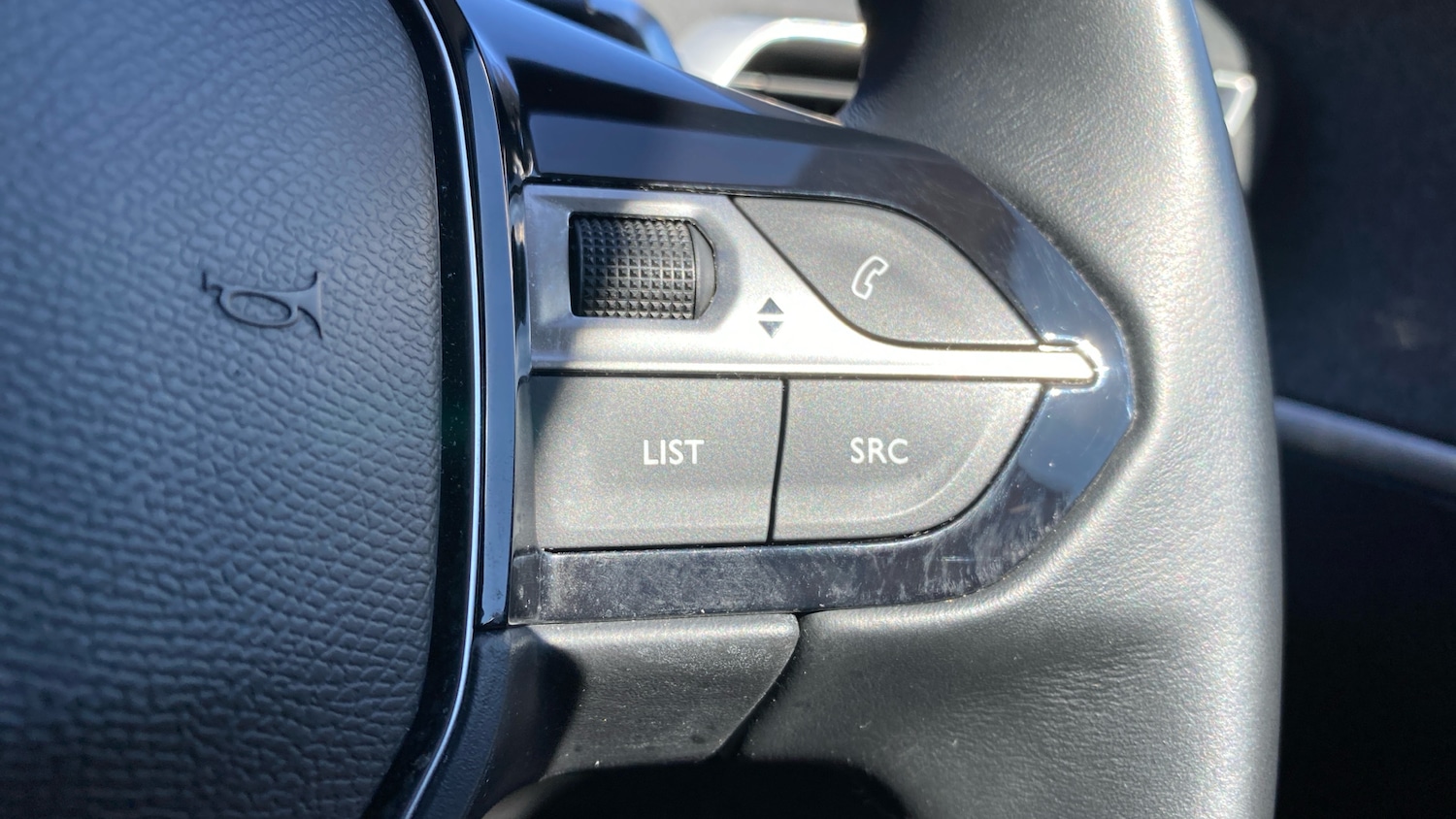 Used Peugeot 3008 2022 for sale - 77427074: Photo 24