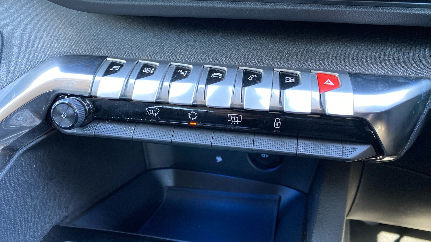 Used Peugeot 3008 2022 for sale - 77427074: Photo 44