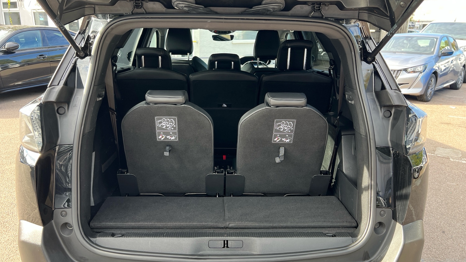 Used Peugeot 5008 2021 for sale - 76095598: Photo 19