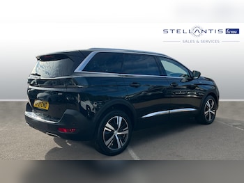 Used Peugeot 5008 2021 for sale - 76095598: Photo 3