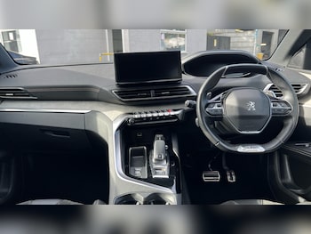 Used Peugeot 5008 2021 for sale - 76095598: Photo 4