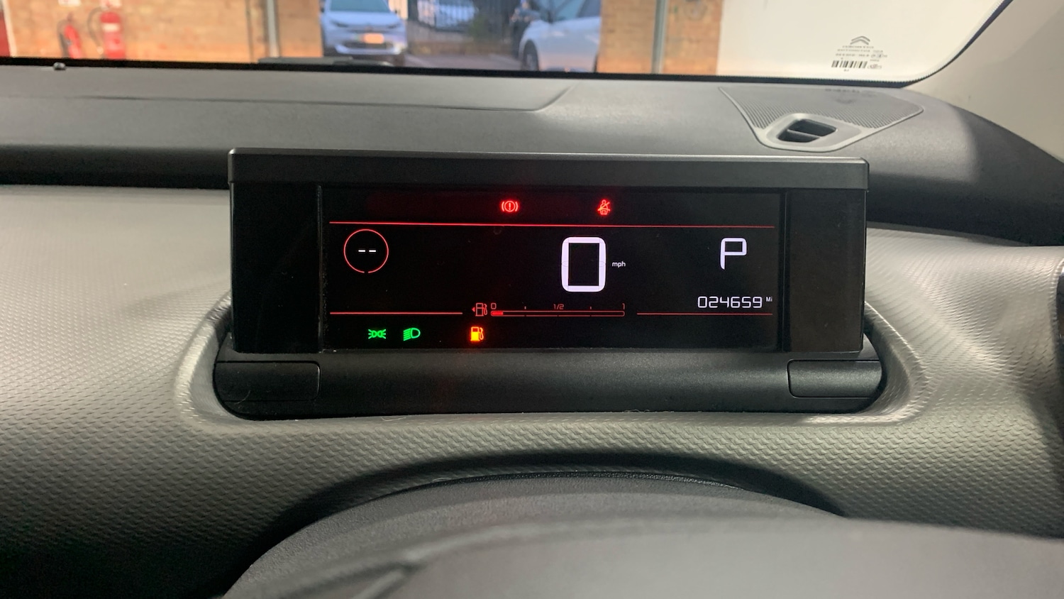 Used Citroen C4 Cactus 2019 for sale - 76586414: Photo 13