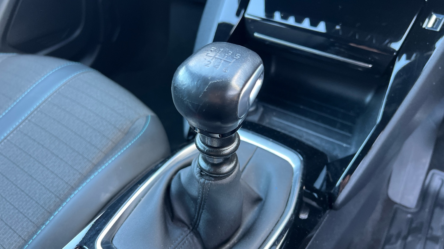 Used Peugeot 2008 2022 for sale - 76690695: Photo 21