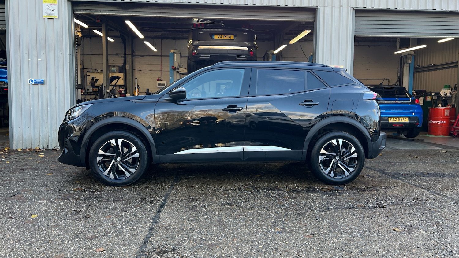 Used Peugeot 2008 2022 for sale - 76690695: Photo 7