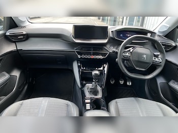 Used Peugeot 208 2022 for sale - 76003067: Photo