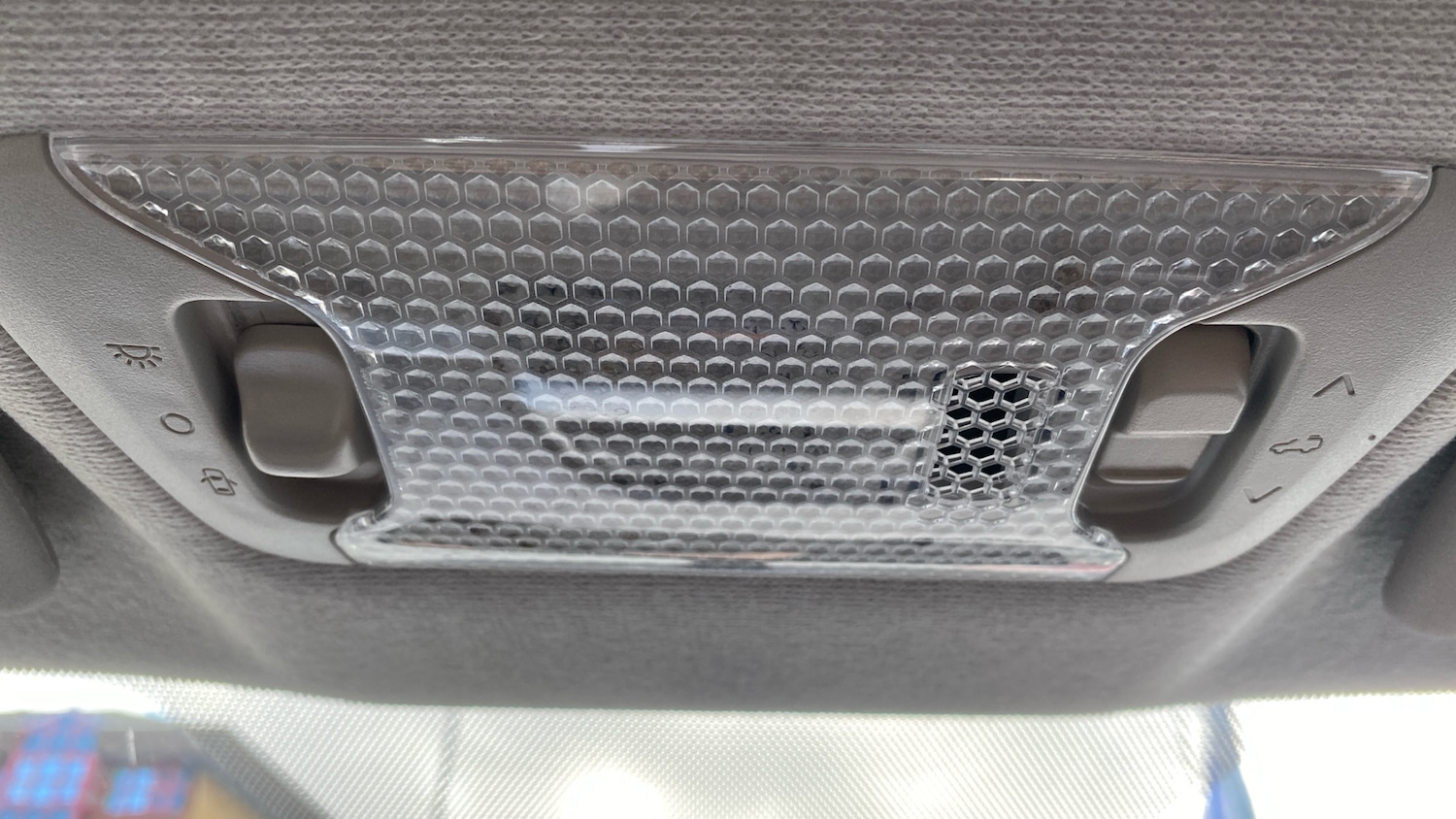 Used Peugeot 108 2017 for sale - 77397017: Photo 30