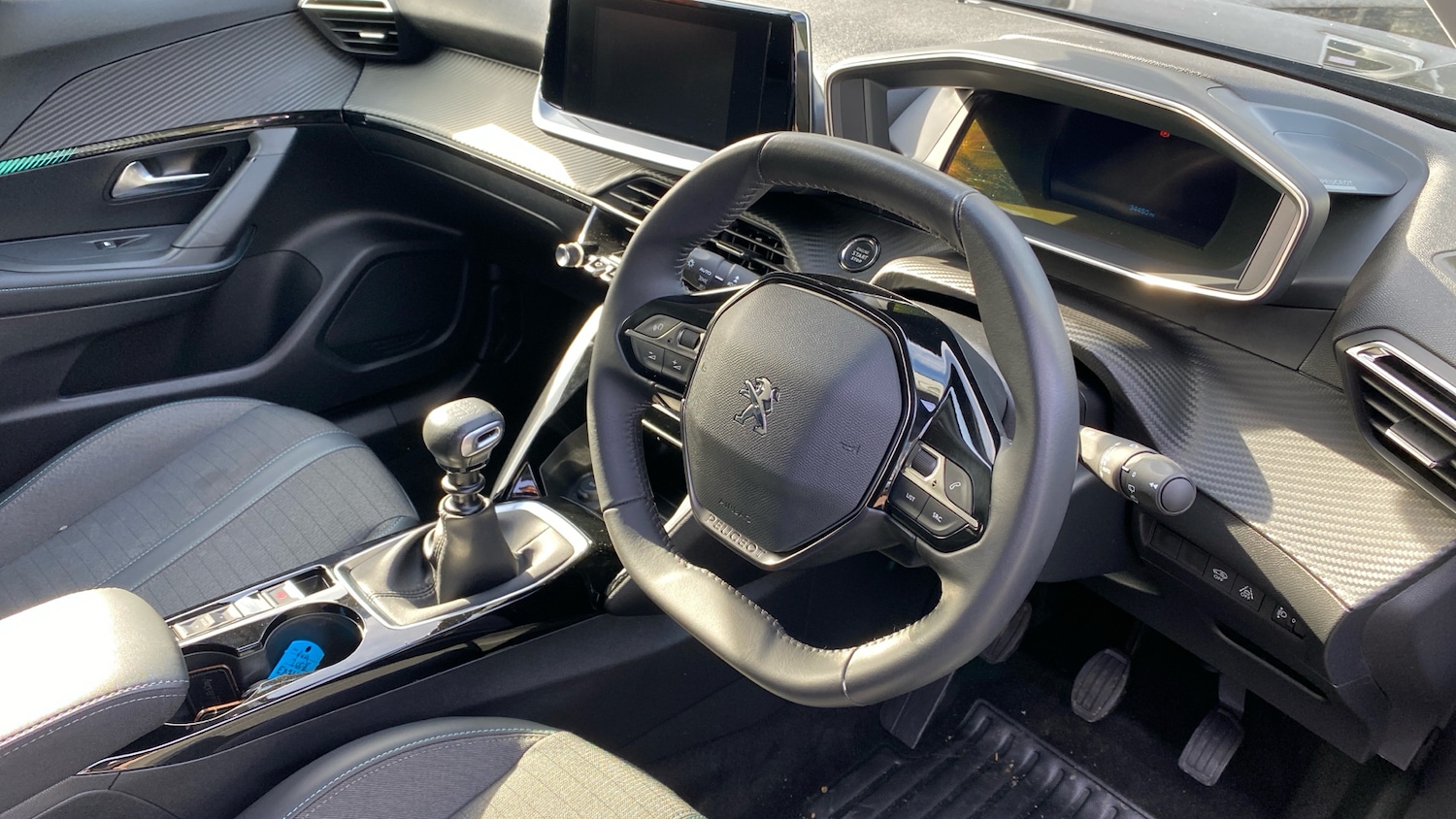 Used Peugeot 2008 2021 for sale - 75966320: Photo 11