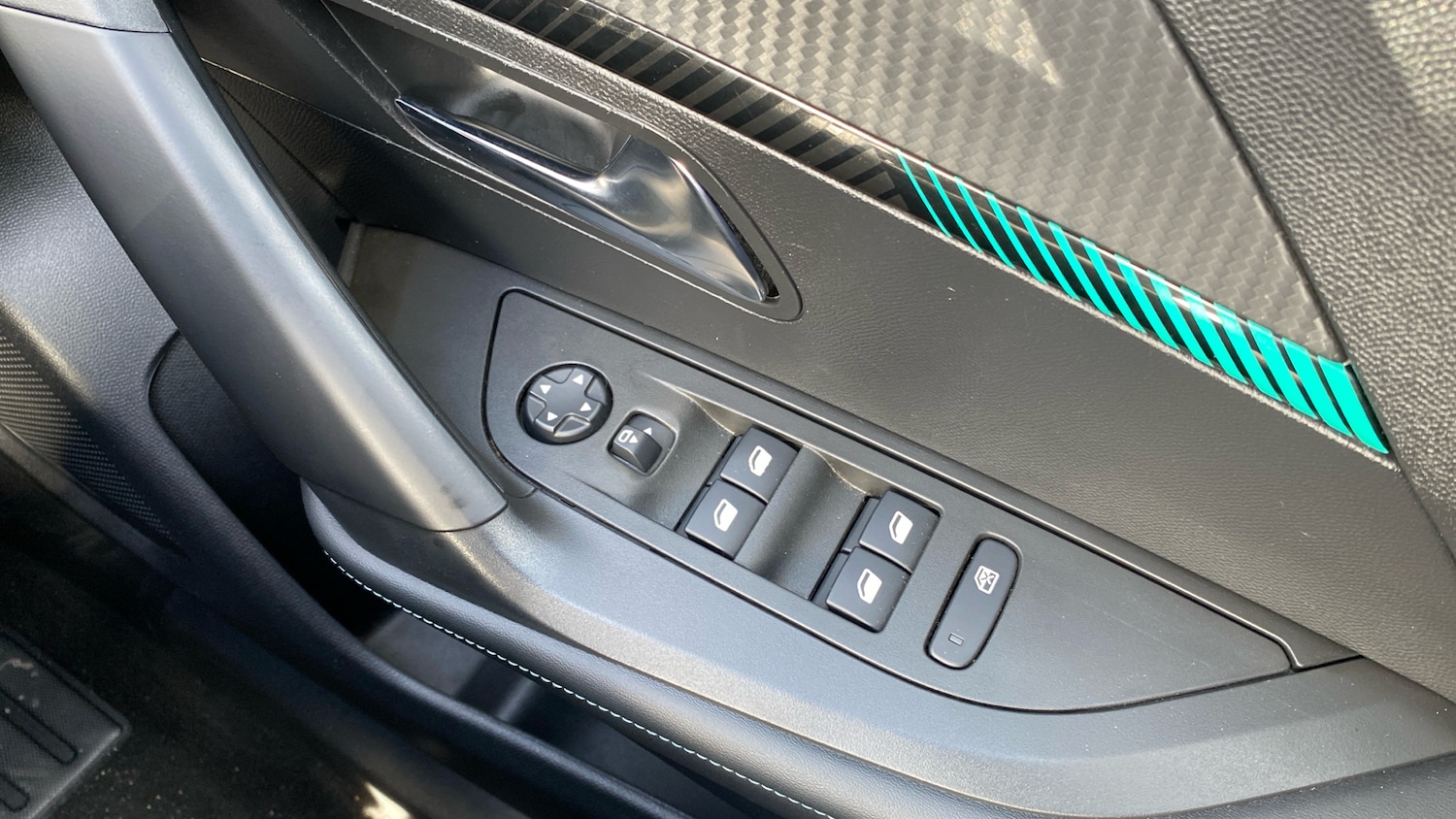 Used Peugeot 2008 2021 for sale - 75966320: Photo 22