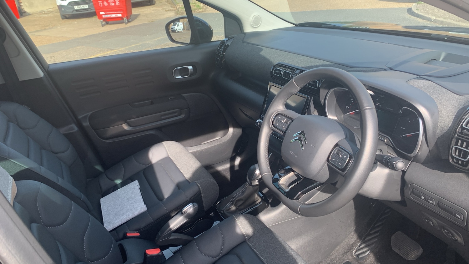 Used Citroen C3 Aircross 2024 for sale - 76574343: Photo 11