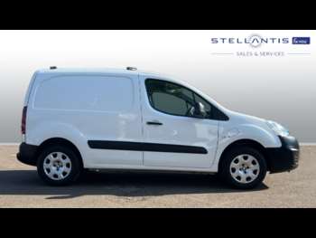 Used Peugeot Partner 2020 for sale - 74702109: Photo