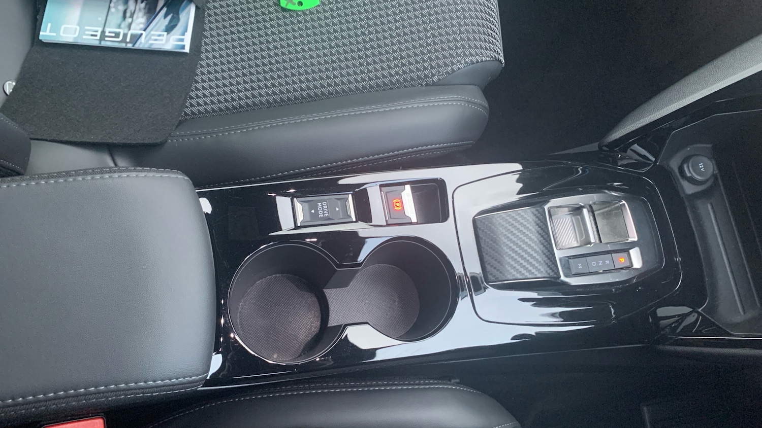 Used Peugeot 2008 2023 for sale - 76586419: Photo 21