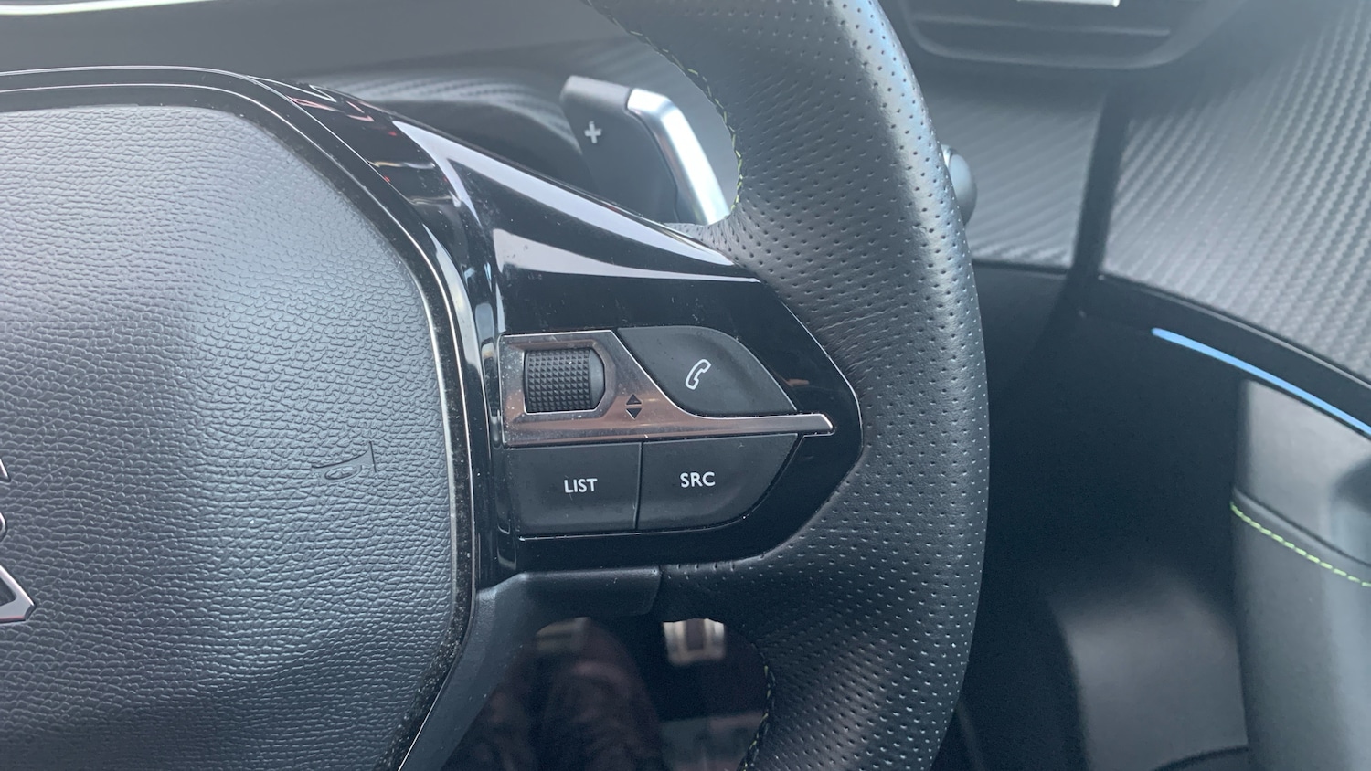 Used Peugeot 2008 2023 for sale - 76586419: Photo 24